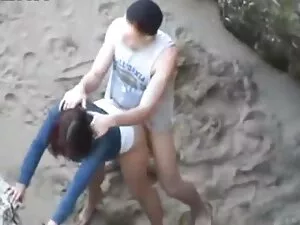 الإباحية باللغة أفلا ...