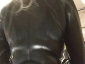 اضطر سكس أجنبية منوع ...